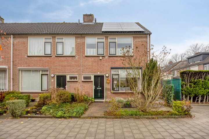 Klaas Katerstraat 12 in Ridderkerk foto