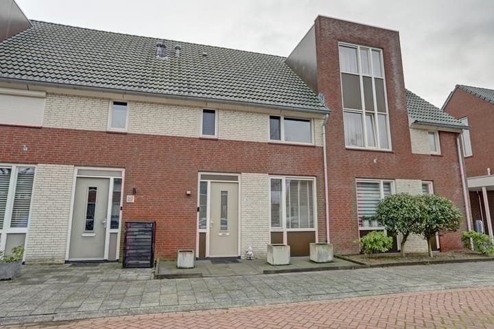 Klaproos 29 in Dongen foto