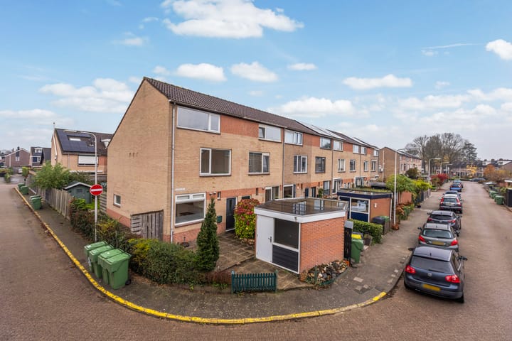 Klaproosstraat 31 in Klaaswaal foto