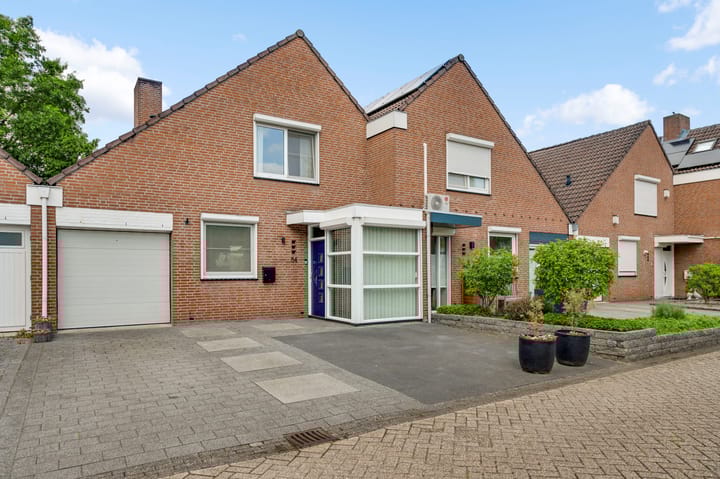 Klaroenstraat 54 in Weert foto
