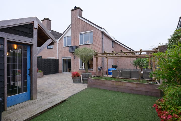 Klavergriend 77B in Almere