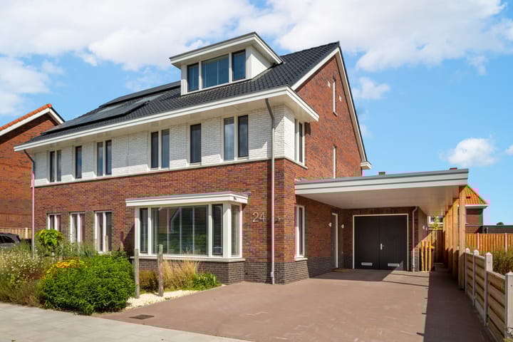 Kleihorst 24 in Enter foto