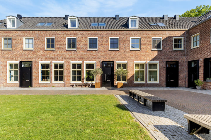 Klokkenberg 131 in Breda foto