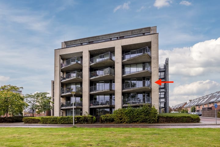 Klokkenweide 212 in Hellevoetsluis foto