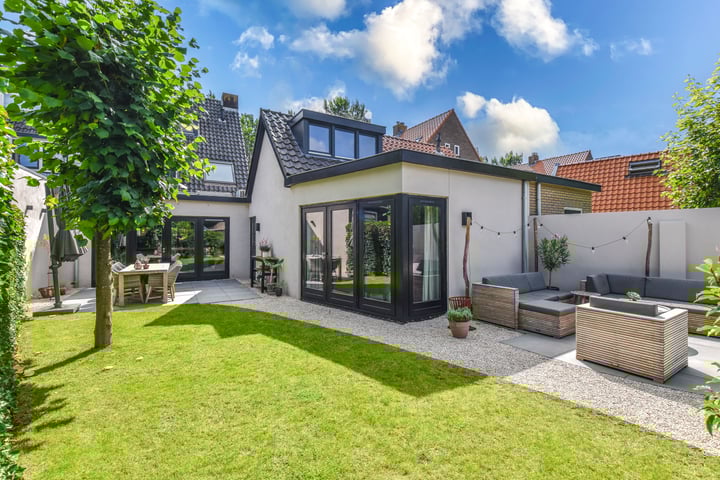 Klooster 30 in Laren foto