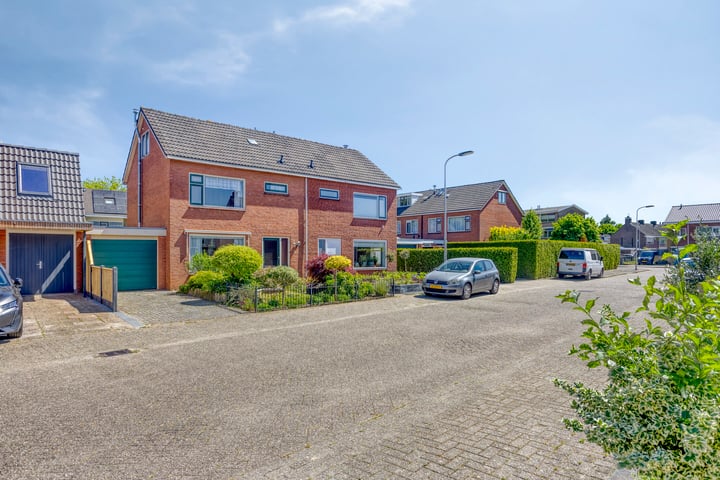 Kloosterhoek 21 in Raalte foto