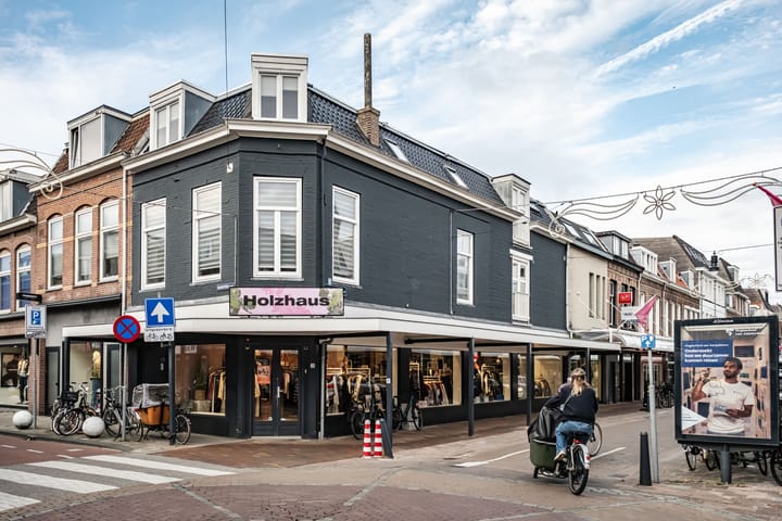 Kloosterstraat 13B in Haarlem foto