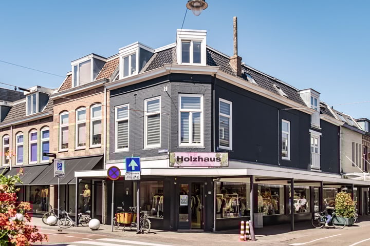 Kloosterstraat 13C in Haarlem foto