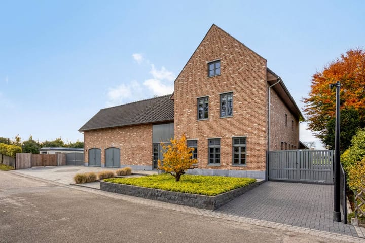 Koeweide 48 in Elsloo foto