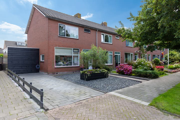 Koggestraat 12 in Wervershoof foto