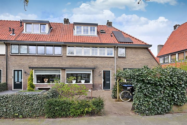 Kometenstraat 115 in Hilversum foto