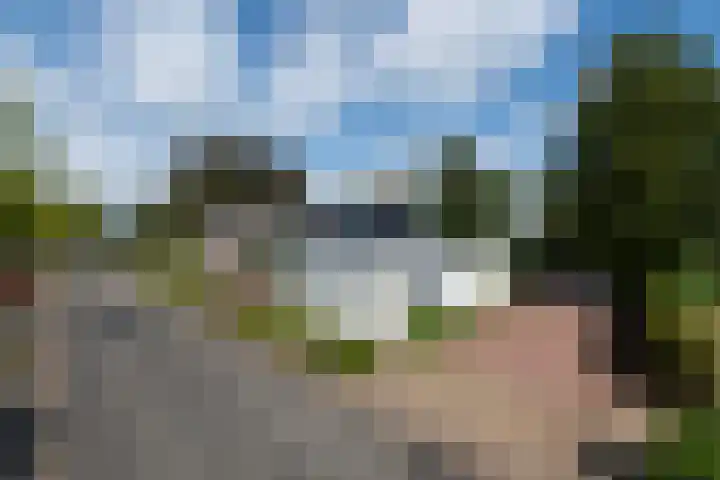 Kommisjewei 76 Opeinde