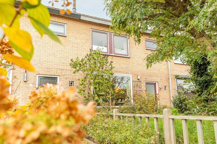 Koningin Wilhelminalaan 5 in Kesteren foto