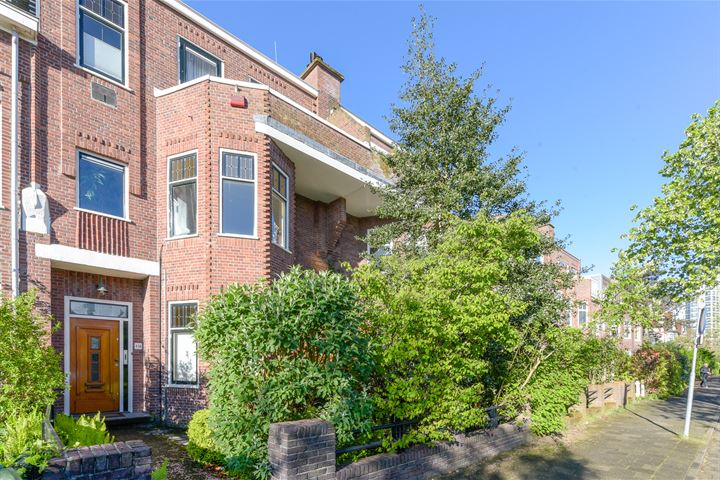 Koningin Wilhelminalaan 516 in Voorburg foto