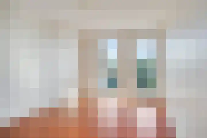 Koninginnedijk 214 Grave thumbnail 18
