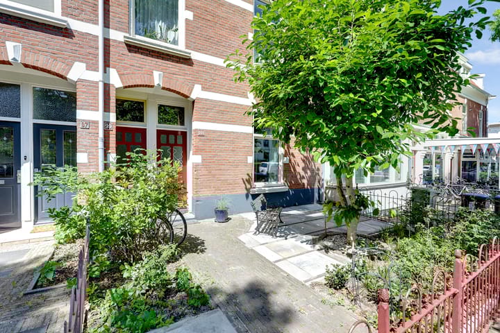 Koninginnelaan 101 in Nijmegen foto