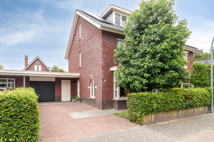 Koolwitje 3 in Oosterhout foto