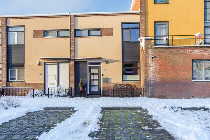 Koraalstraat 35 in Almere foto