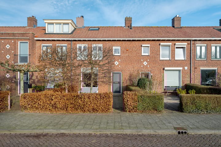 Koraalstraat 47 in Breda