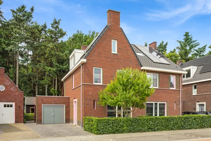 Korenbloem 26 in Galder foto