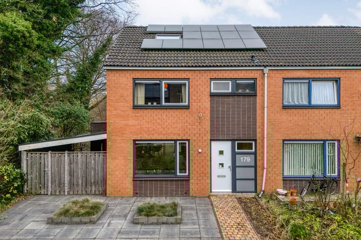 Korianderhof 179 in Wierden foto