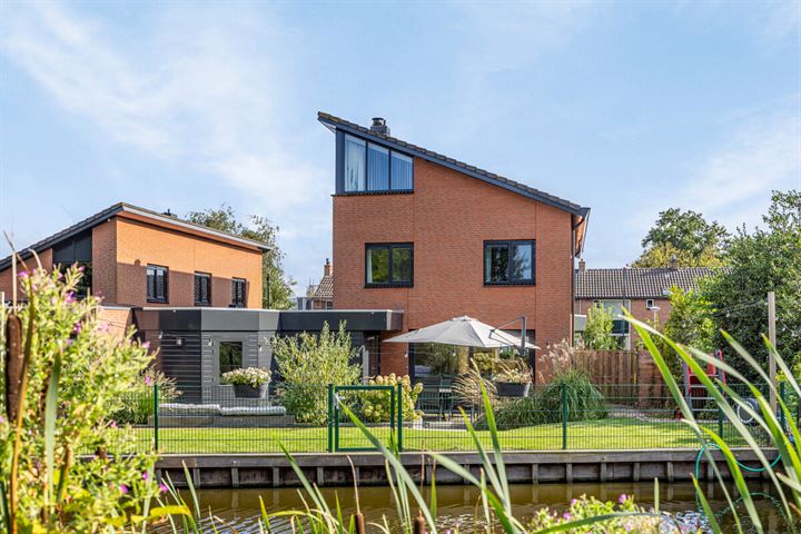 Korte Miening 15 in Zoeterwoude foto