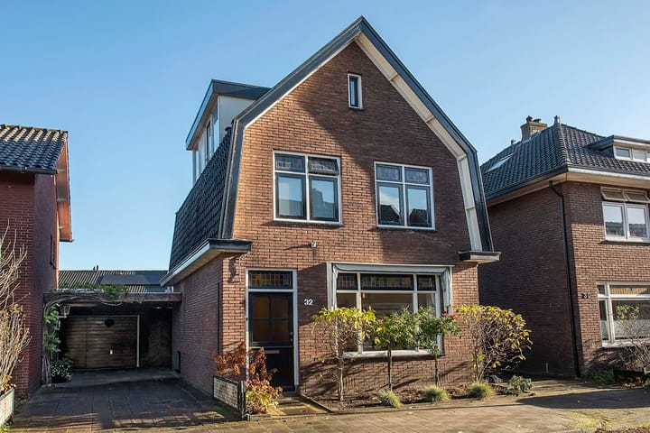 Kortenaerstraat 32 in Hengelo foto