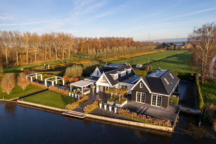 Kortland 47 in Alblasserdam foto