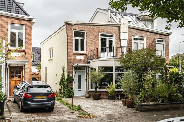 Kostverlorenstraat 83 in Zandvoort foto