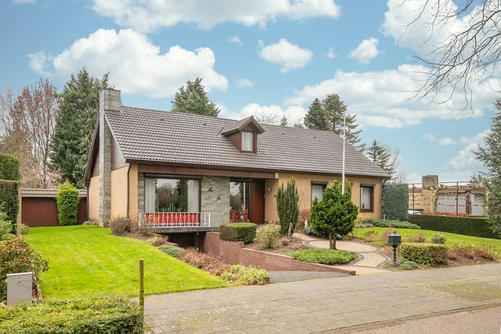 Kranenbroekerweg 26 in Echt foto