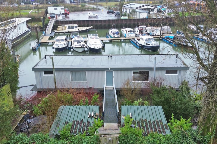 Kreeksehaven 68A in Rotterdam foto