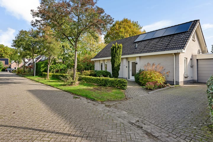 Kreuzeveen 44 in Vledder foto