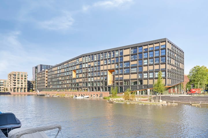 Krijn Taconiskade 25 in Amsterdam foto