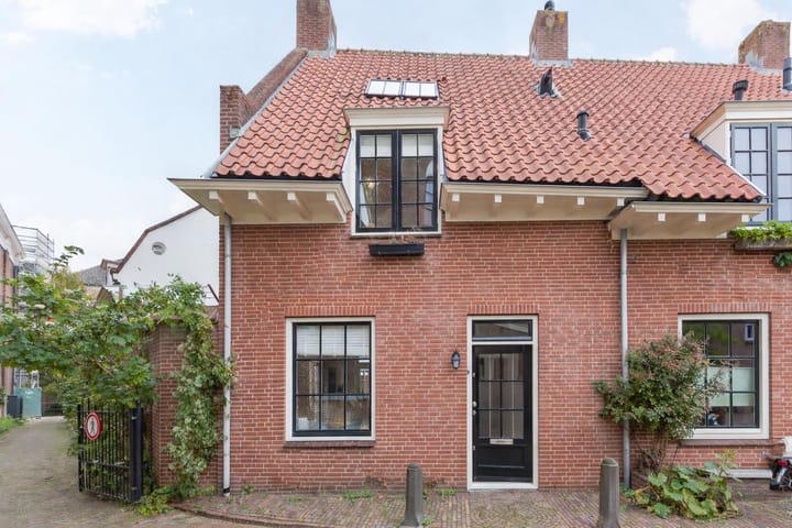 Kromme Elleboogsteeg 13 in Amersfoort foto