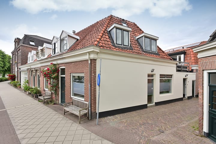 Kromme Elleboogsteeg 6 in Weesp foto