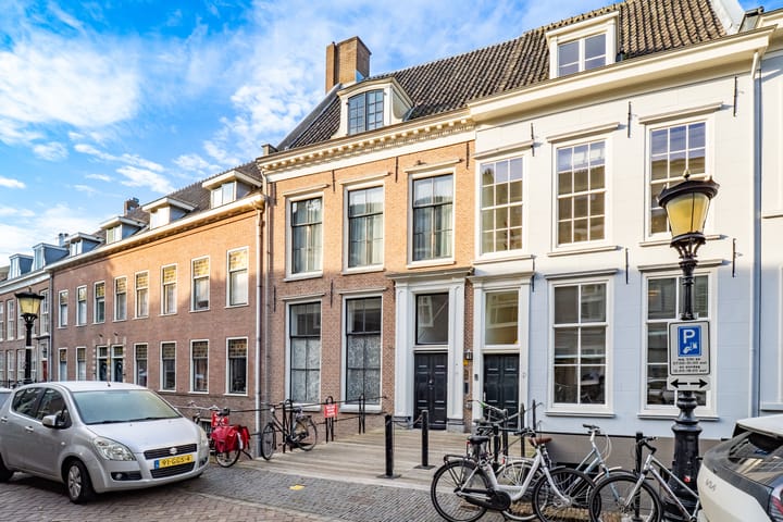 Kromme Nieuwegracht 33B in Utrecht foto