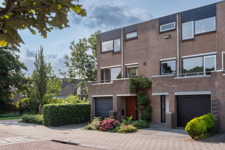 Kroonkruid 105 in Nieuwerkerk aan den IJssel foto