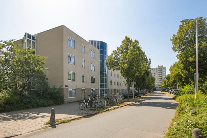 Krooswijkhof 9 in Amsterdam foto