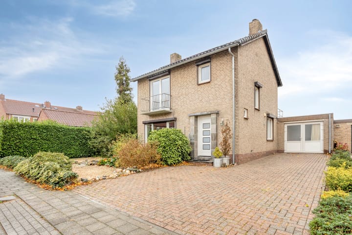 Kruchterstraat 32 in Maasbracht foto