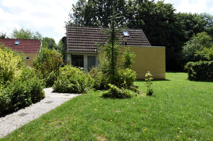 Kruinweg 1b-059 in Simpelveld foto