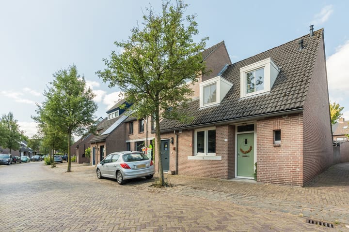 Kruisberg 45 in Diessen foto