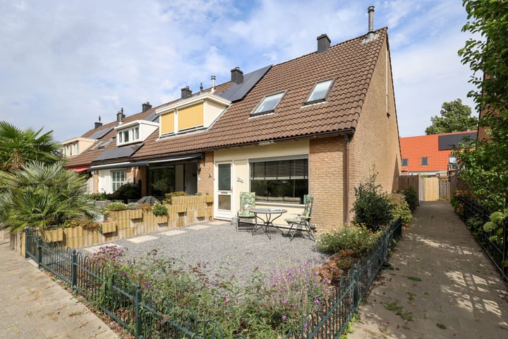 Kruisbessenstraat 25 in Rockanje foto