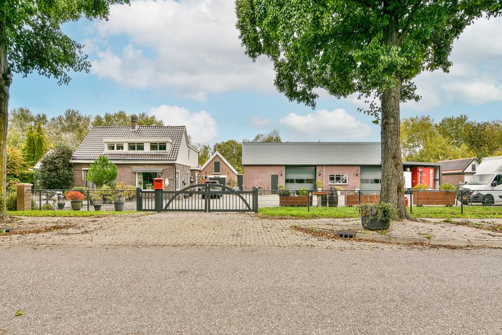 Kruisweg 1595 in Cruquius foto