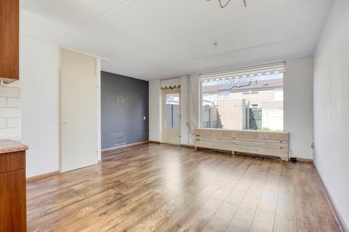 Kruiszwin 4107 in Julianadorp foto