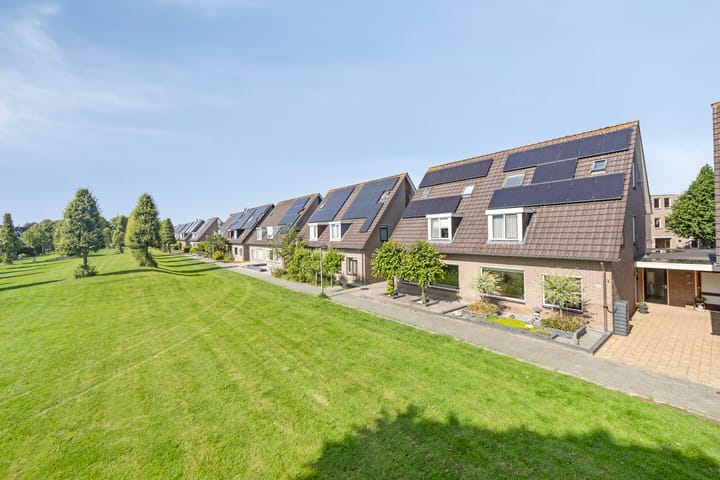 Kruizemunt 94 in Dronten foto