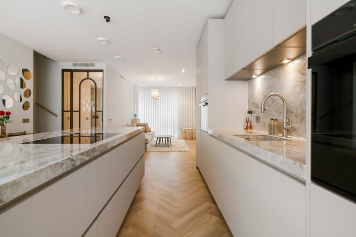 Kruldistelstraat 9 in Amsterdam foto