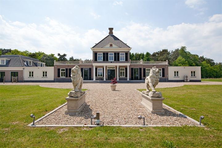 Kuiperstraat 2B in Halle foto