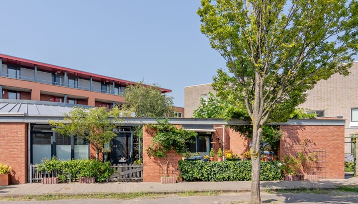 Foto van woning L. Springerstraat 95, Velserbroek