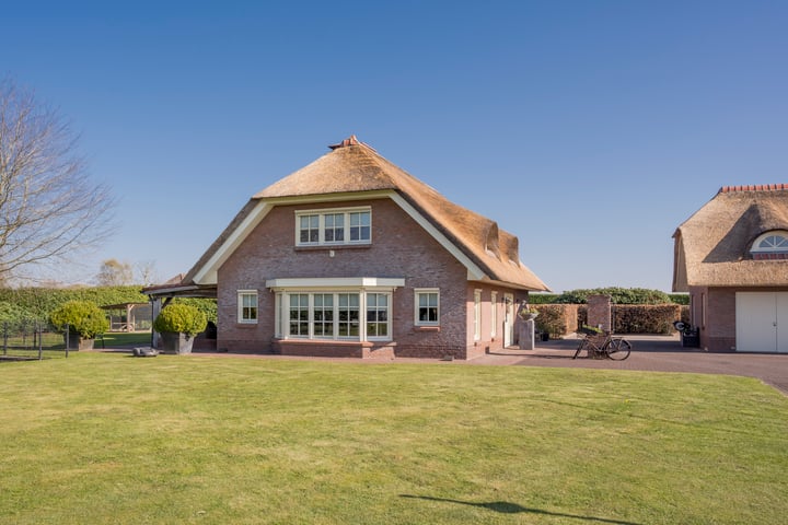 Laakweg 38 in Nijkerkerveen foto