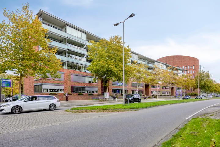 Laan der Continenten 30 in Alphen aan den Rijn foto